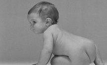 有什么办法来提高试管婴儿的成功率，试管婴儿移植放几个胚胎比较好？适合单胚胎移植及双胚移植的人群介绍